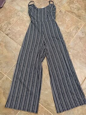 Derek Heart Navy & White Striped Wide-Leg Jumpsuit Medium NWT